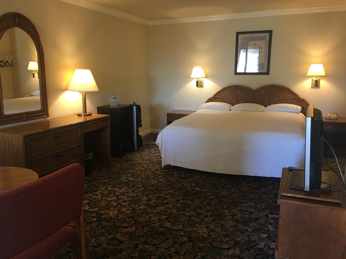 Grand Inn財神客棧 Monterey Park Dış mekan fotoğraf